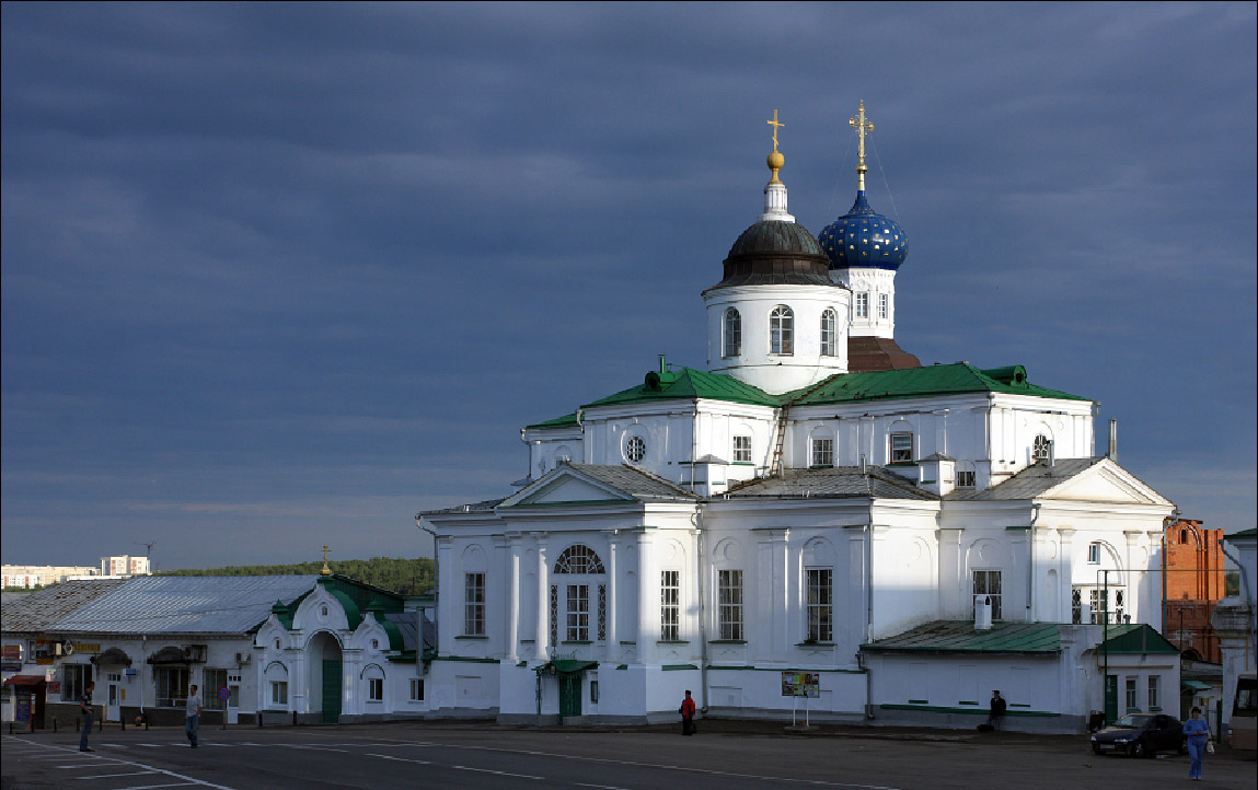 22 апреля 2009 года - настоятельница монастыря игумения Георгия (Федотова) удостоена права ношения креста с украшениями